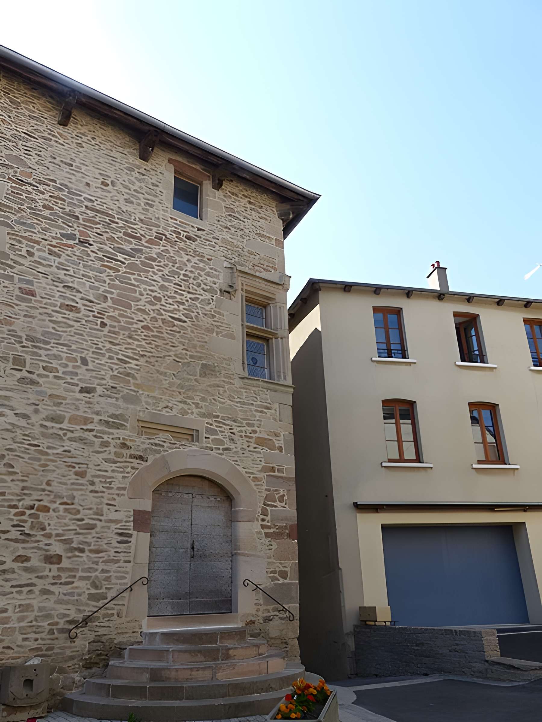 Grenier-des-Évêques de Salles-Curan