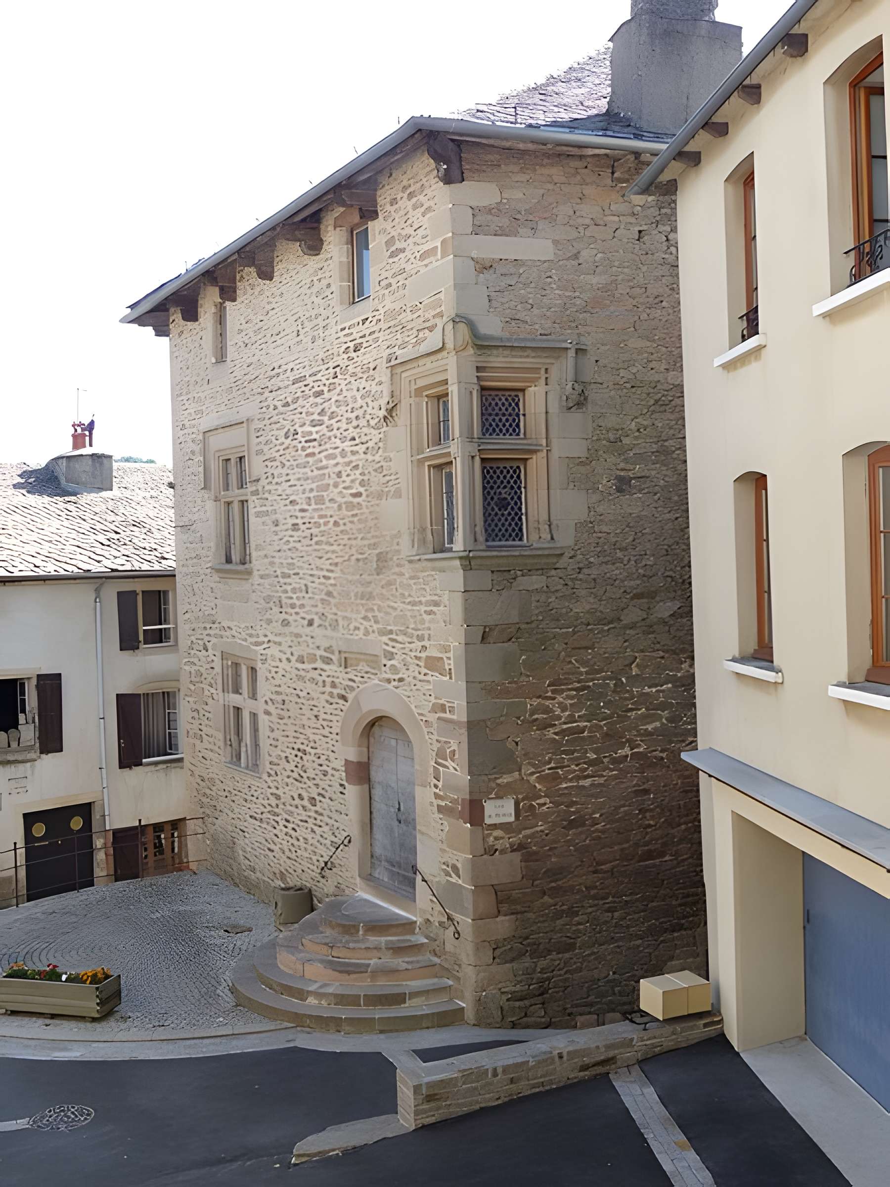 Grenier-des-Évêques de Salles-Curan