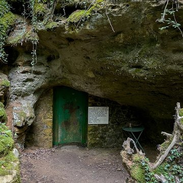 Grotte de Bernifal à Meyrals