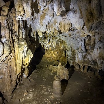 Grotte de Bernifal à Meyrals