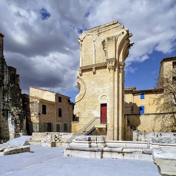 Église abbatiale de Saint-Gilles du Gard