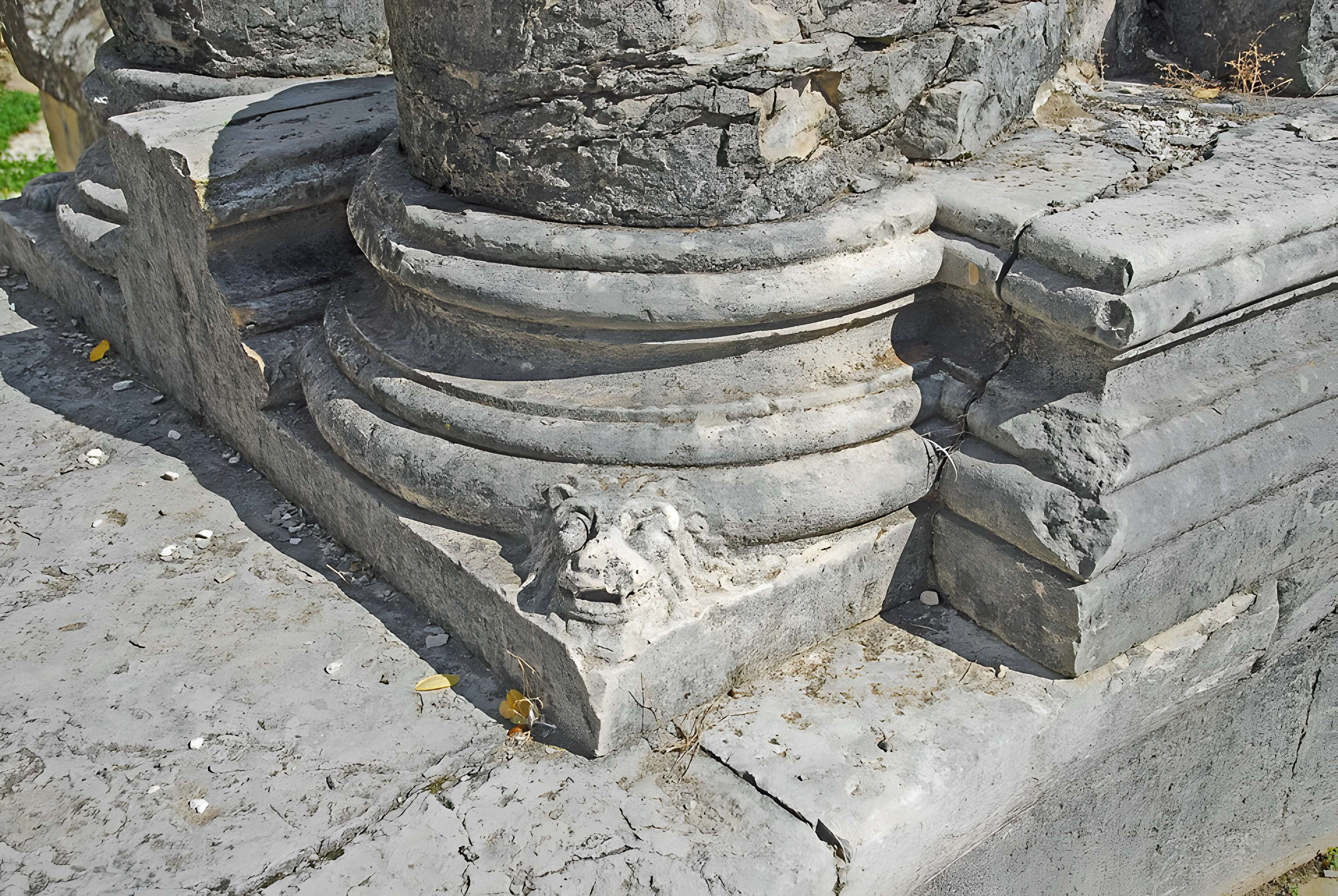 Église abbatiale de Saint-Gilles du Gard
