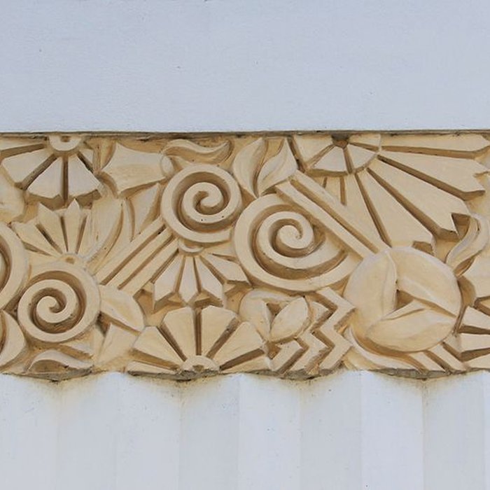 Photo de Groupe scolaire Jean-Jaurès et mairie annexe de Canon