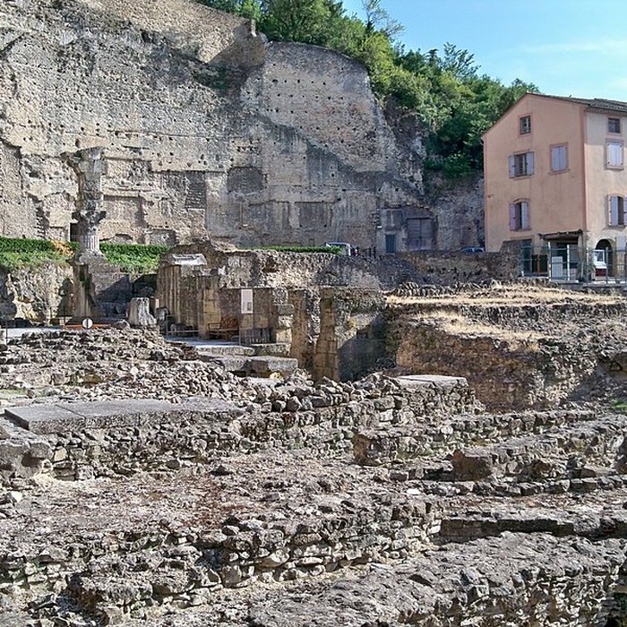 Photo de Gymnase romain dOrange