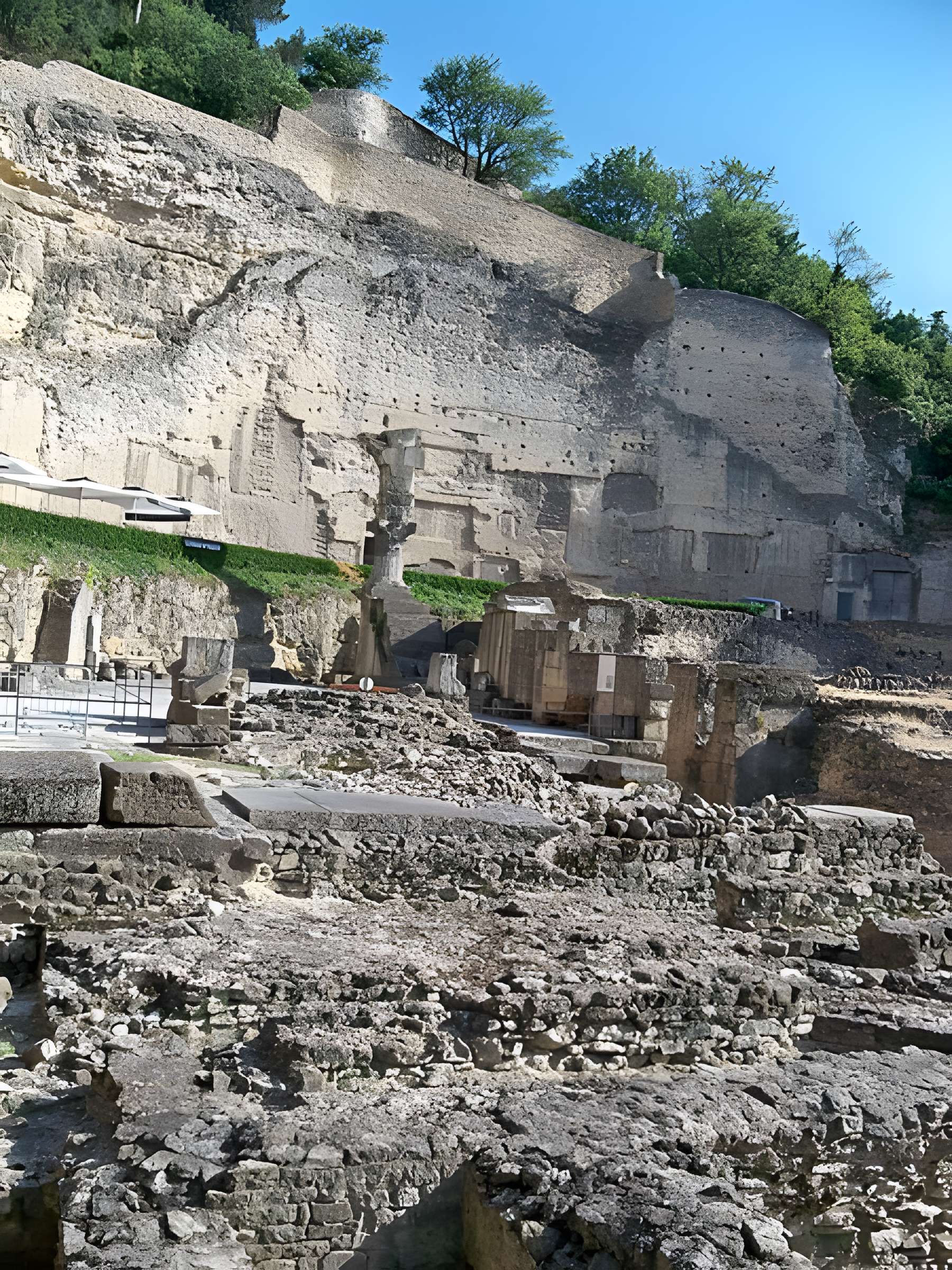 Gymnase romain d'Orange 