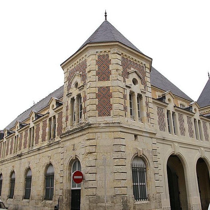 Photo de Halles aux grains de Saint-Calais
