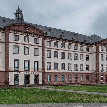Hôpital militaire et bourgeois dHaguenau