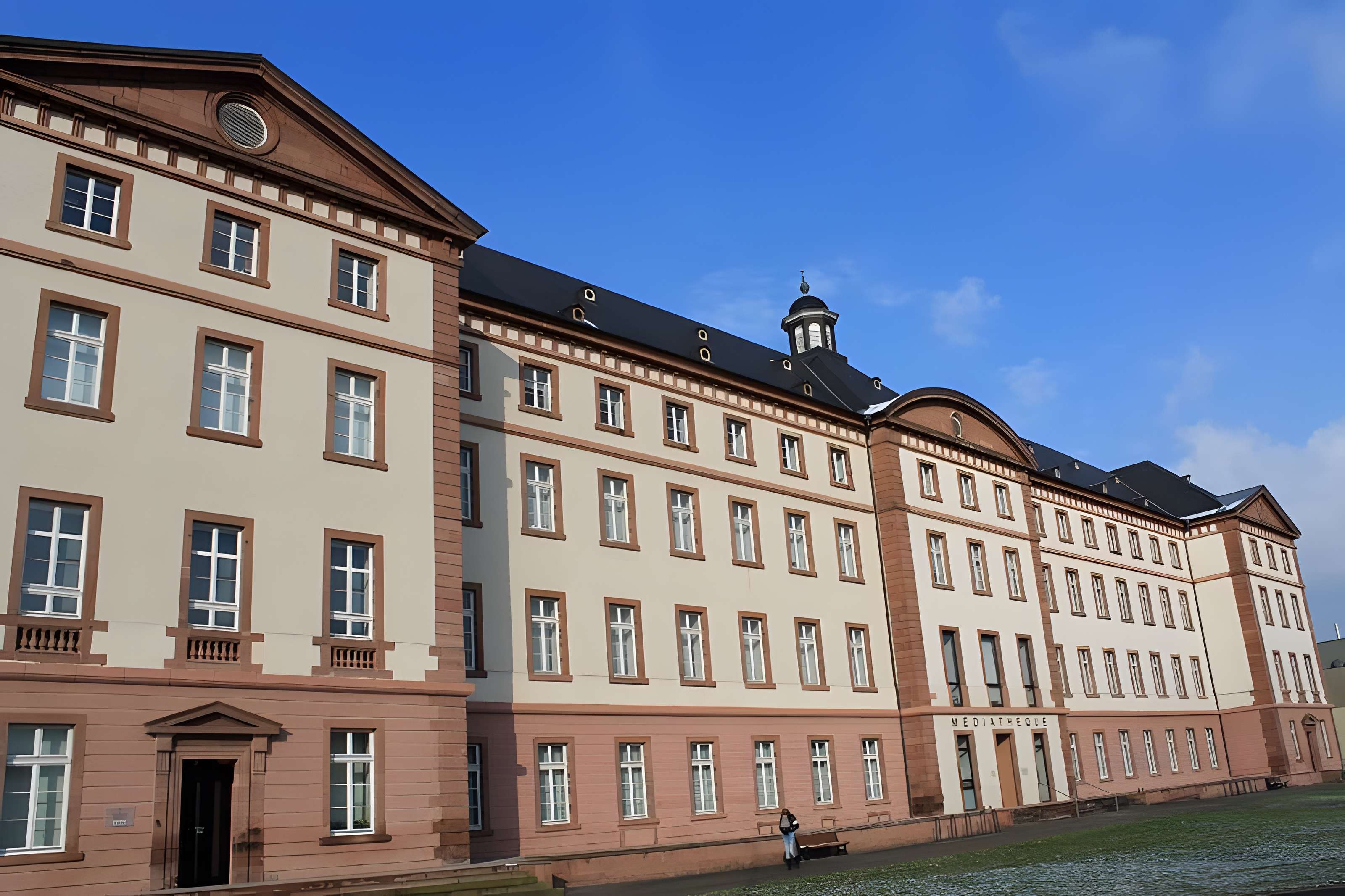 Hôpital militaire et bourgeois d'Haguenau 