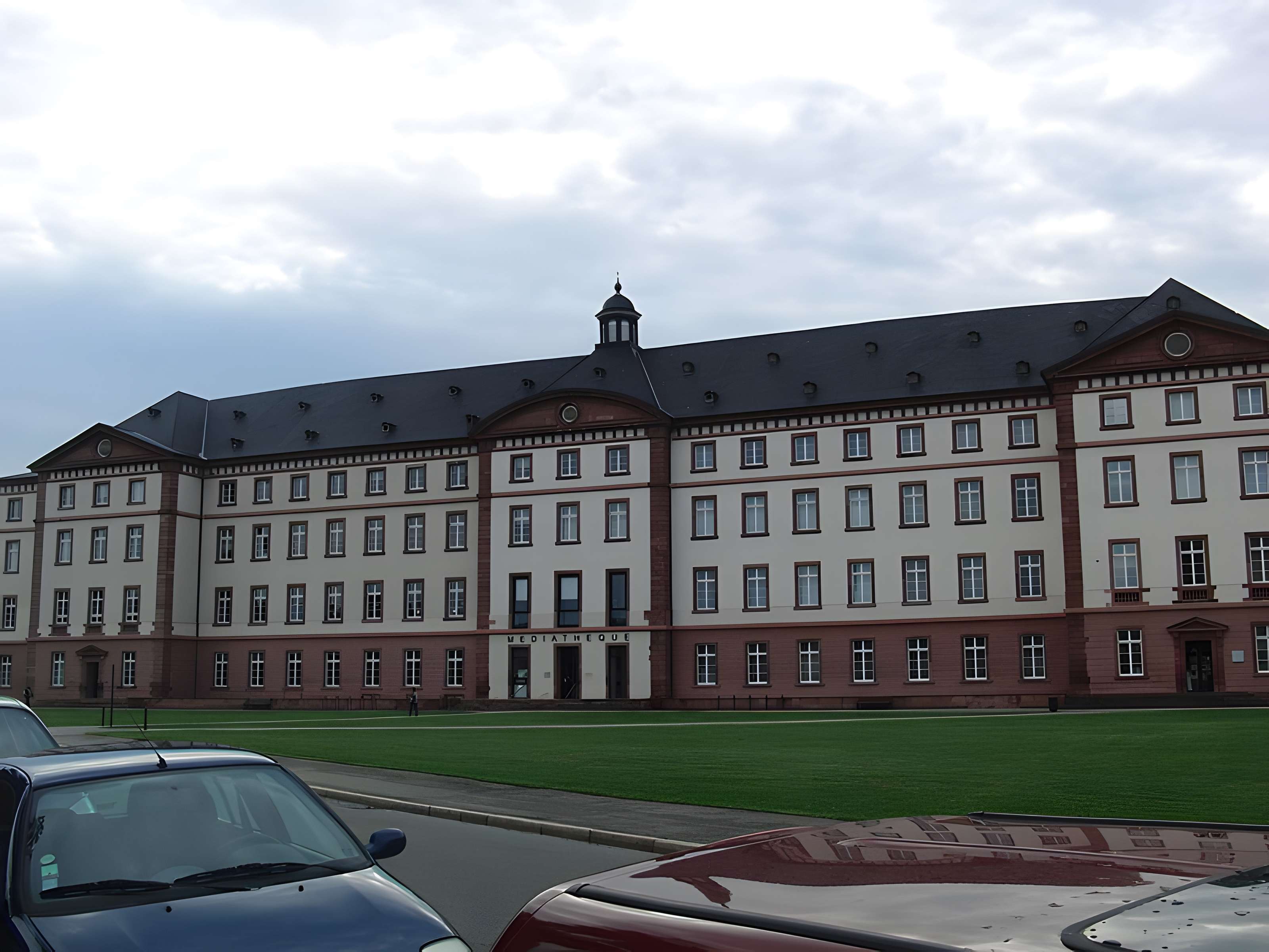 Hôpital militaire et bourgeois d'Haguenau