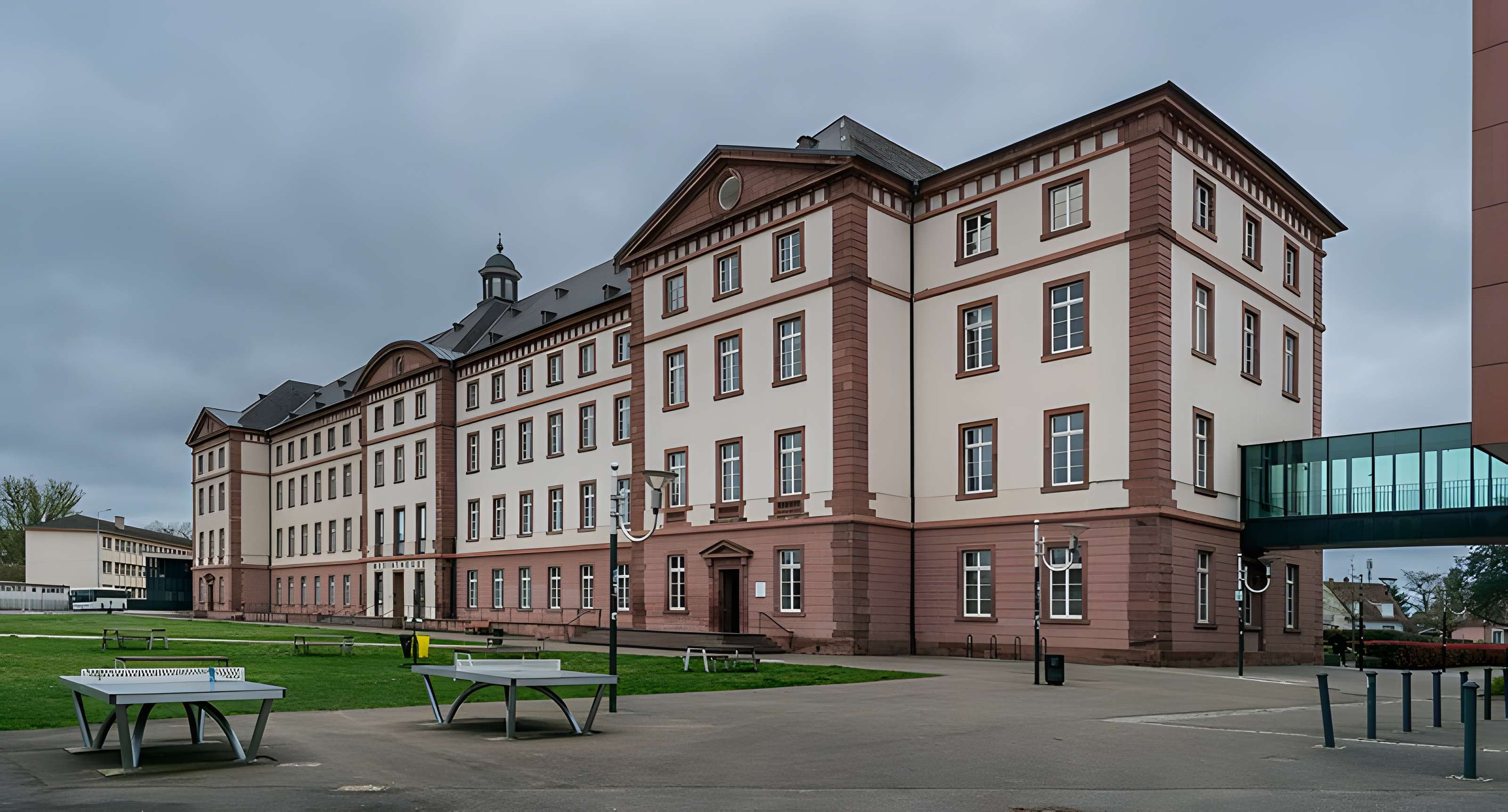 Hôpital militaire et bourgeois d'Haguenau