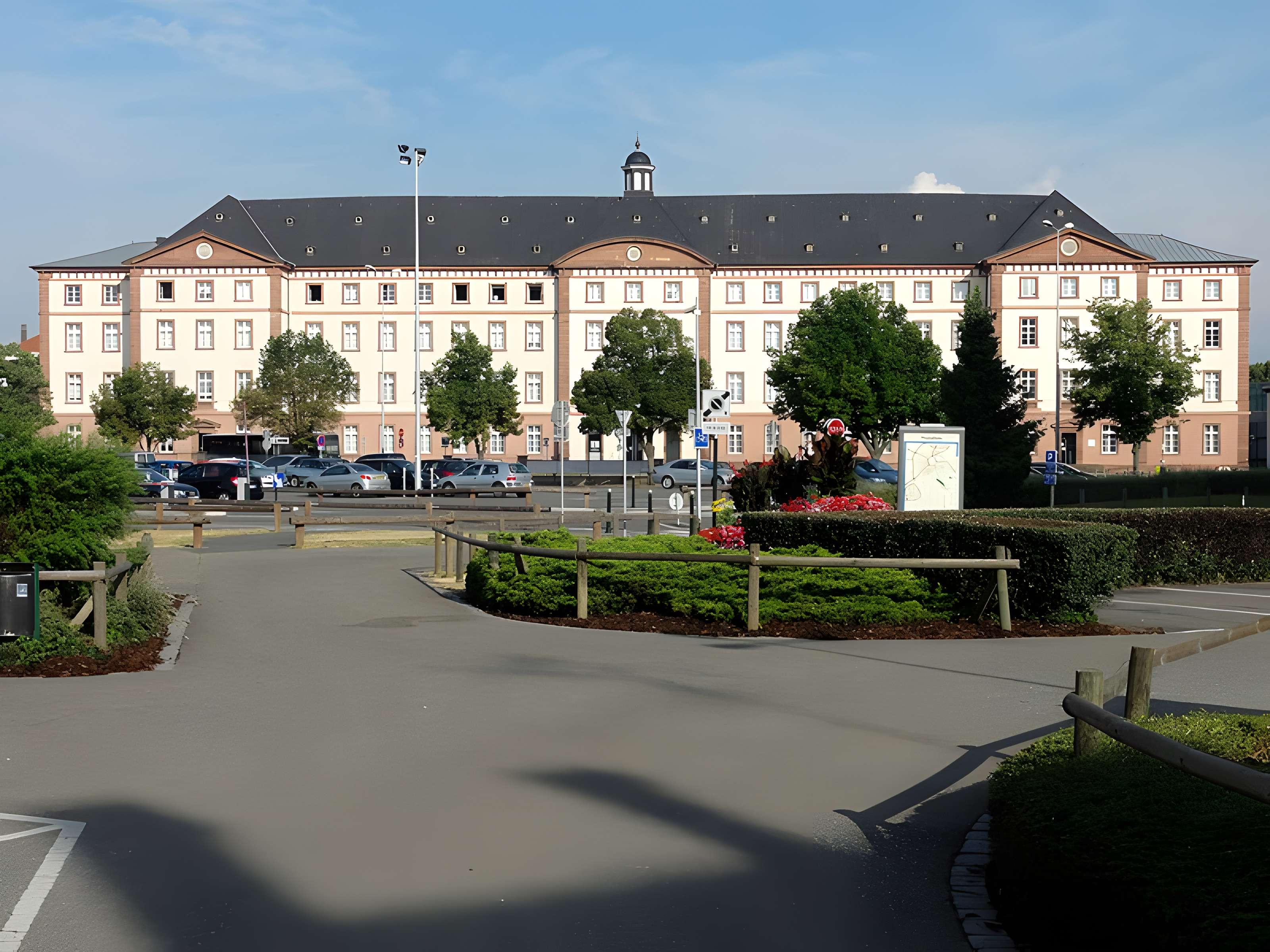 Hôpital militaire et bourgeois d'Haguenau