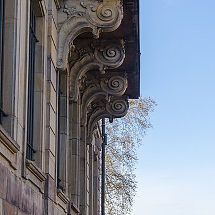 Photo de Hôtel au 4 Place du Marché-aux-Poissons à Strasbourg