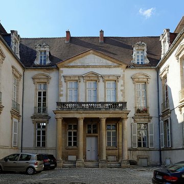 Hôtel Bouhier de Savigny à Dijon