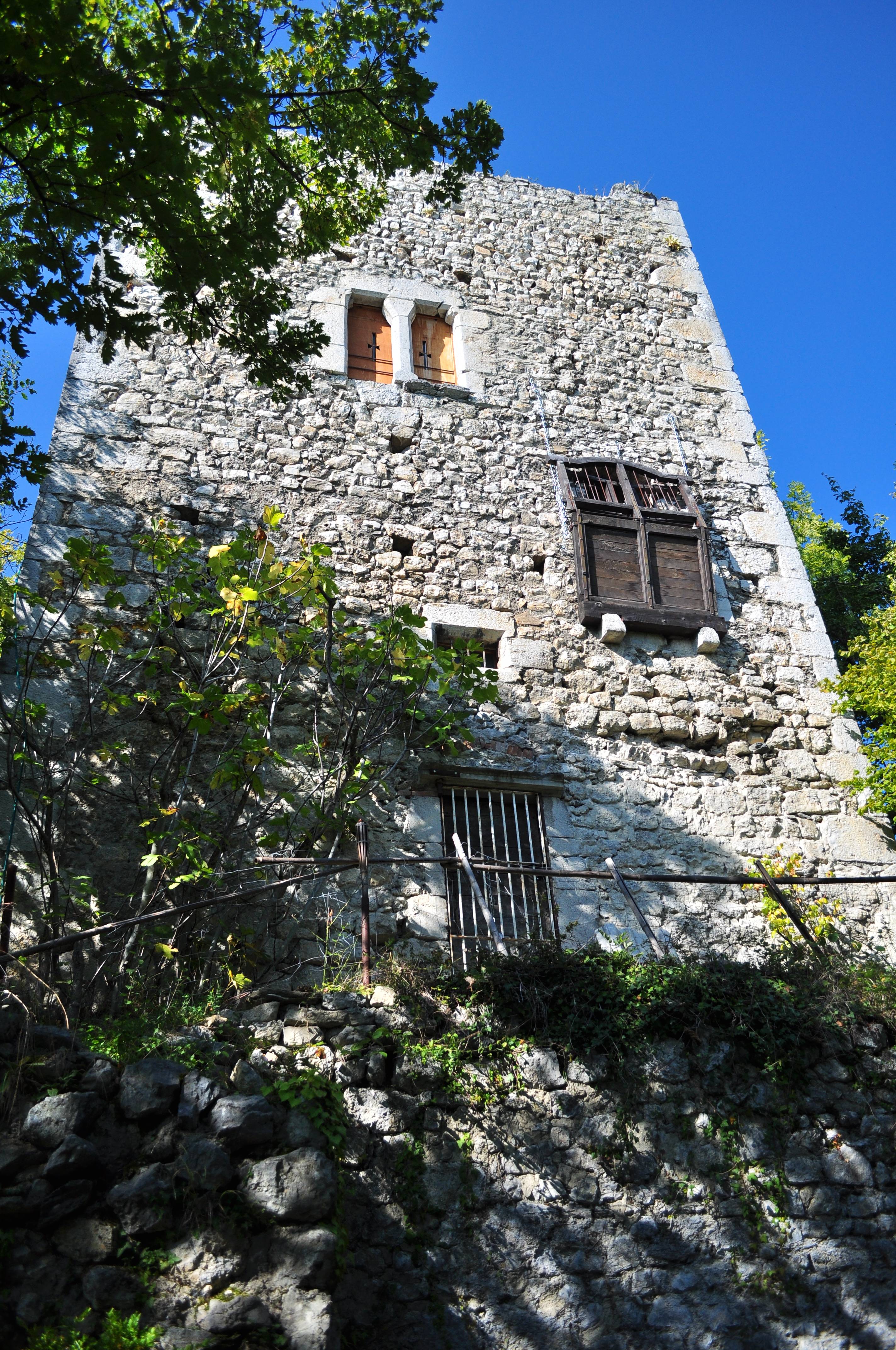 Photo de Tour du Chaffard