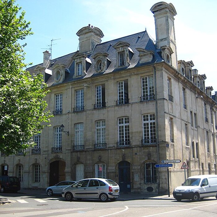 Photo de Hôtel Daumesnil à Caen
