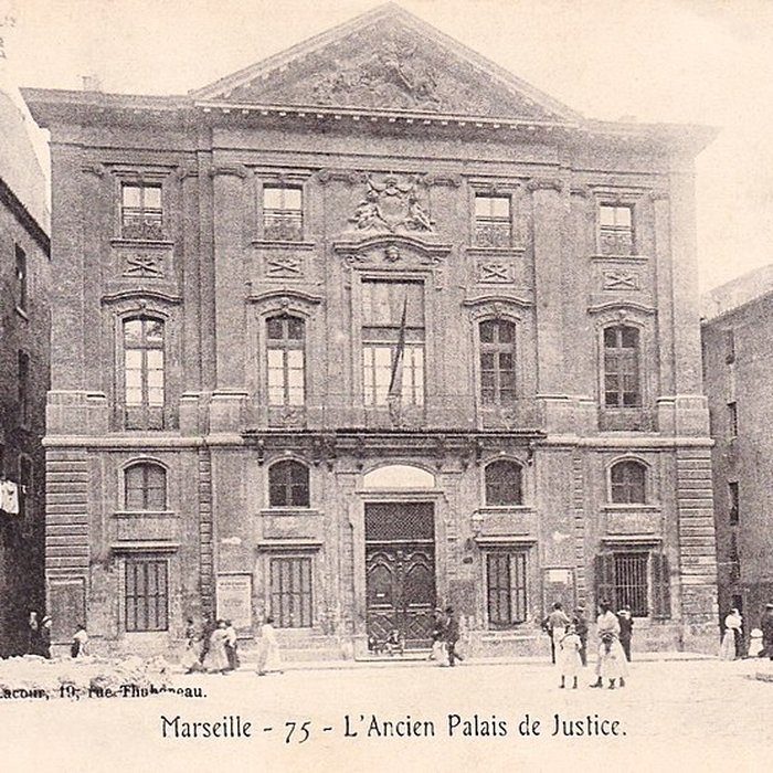 Photo de Hôtel Daviel à Marseille