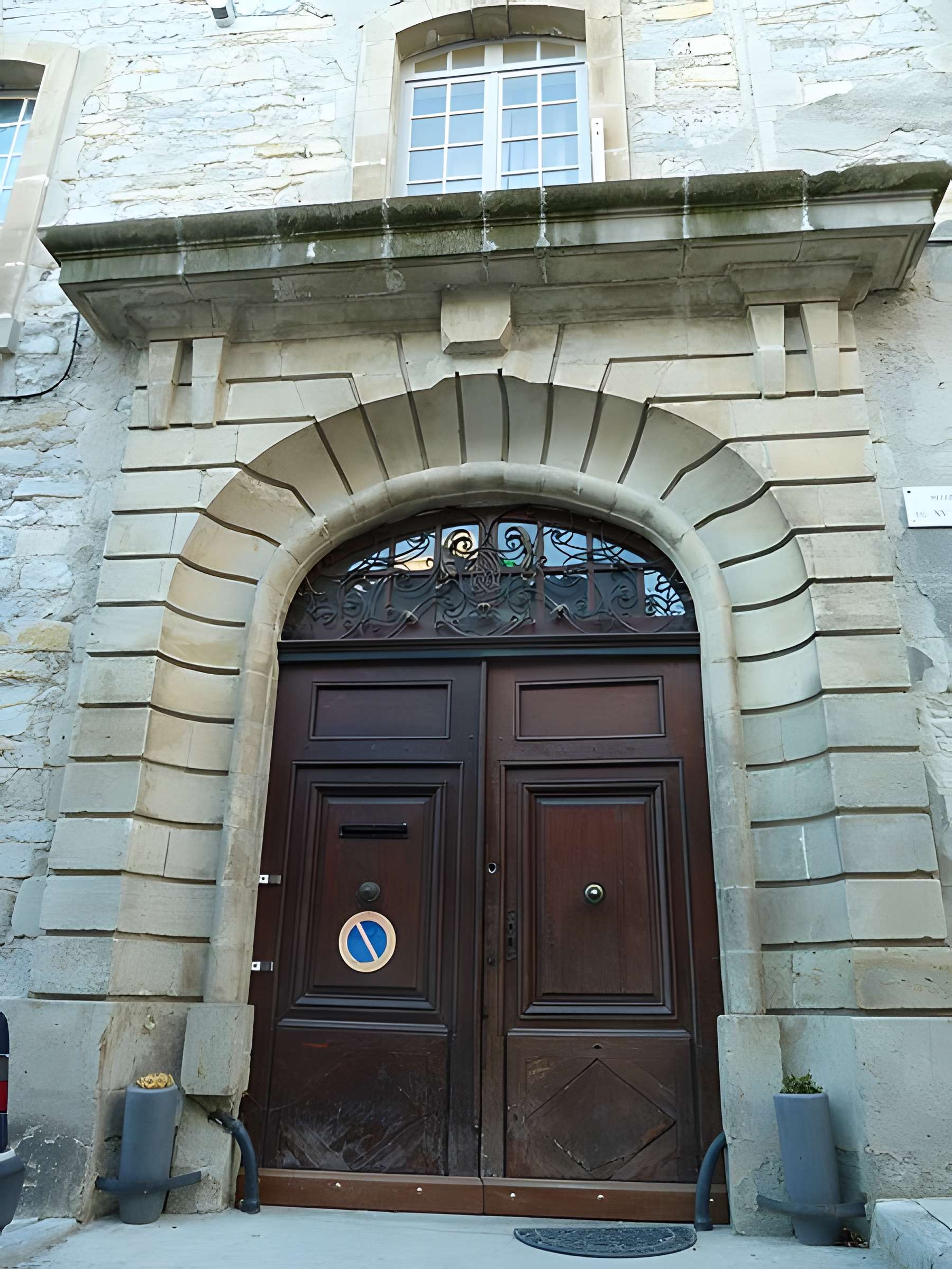 Hôtel de Barruel à Villeneuve-de-Berg