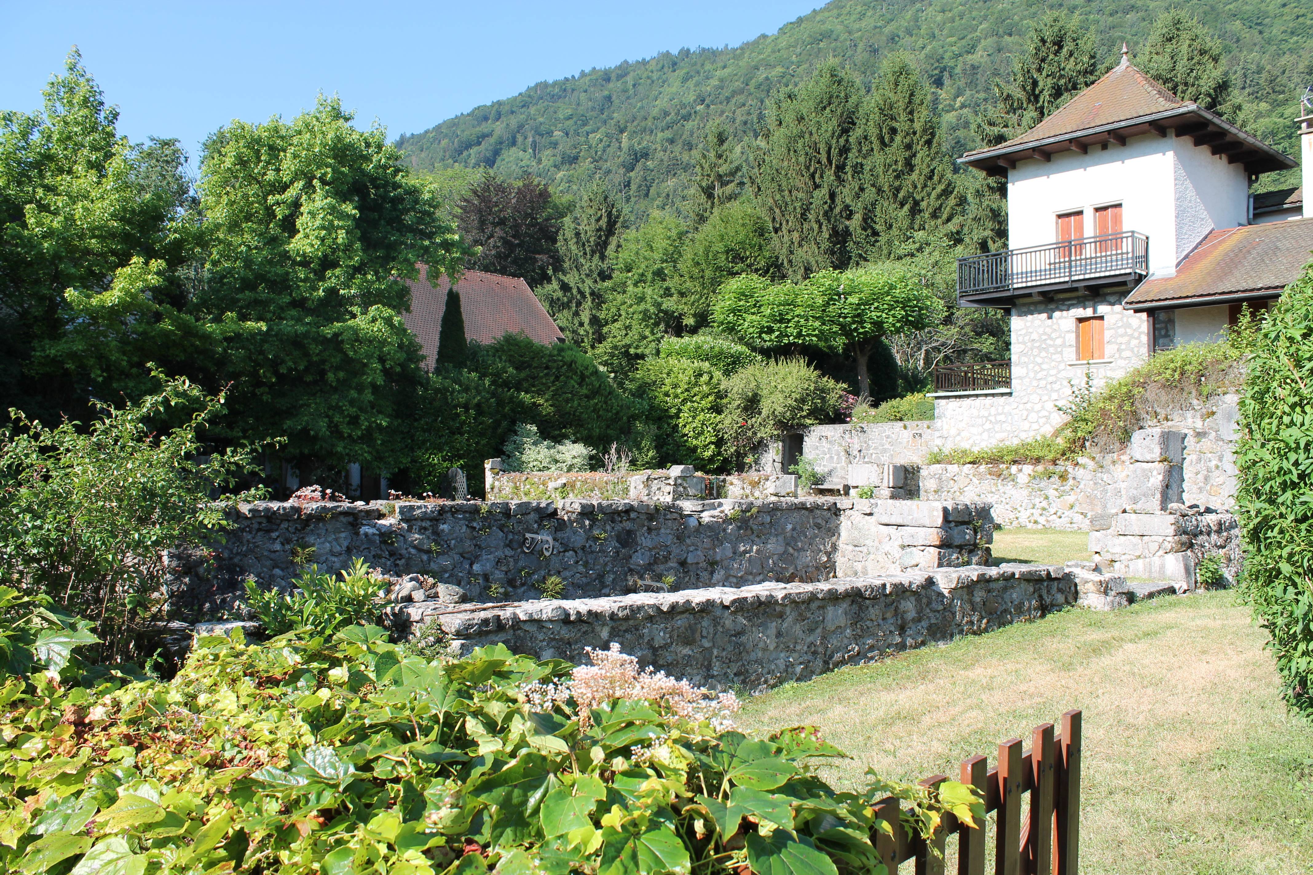 Photo de Château de Lathuile