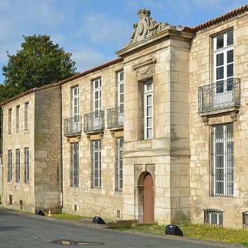 Hôtel de Cheusses à Rochefort