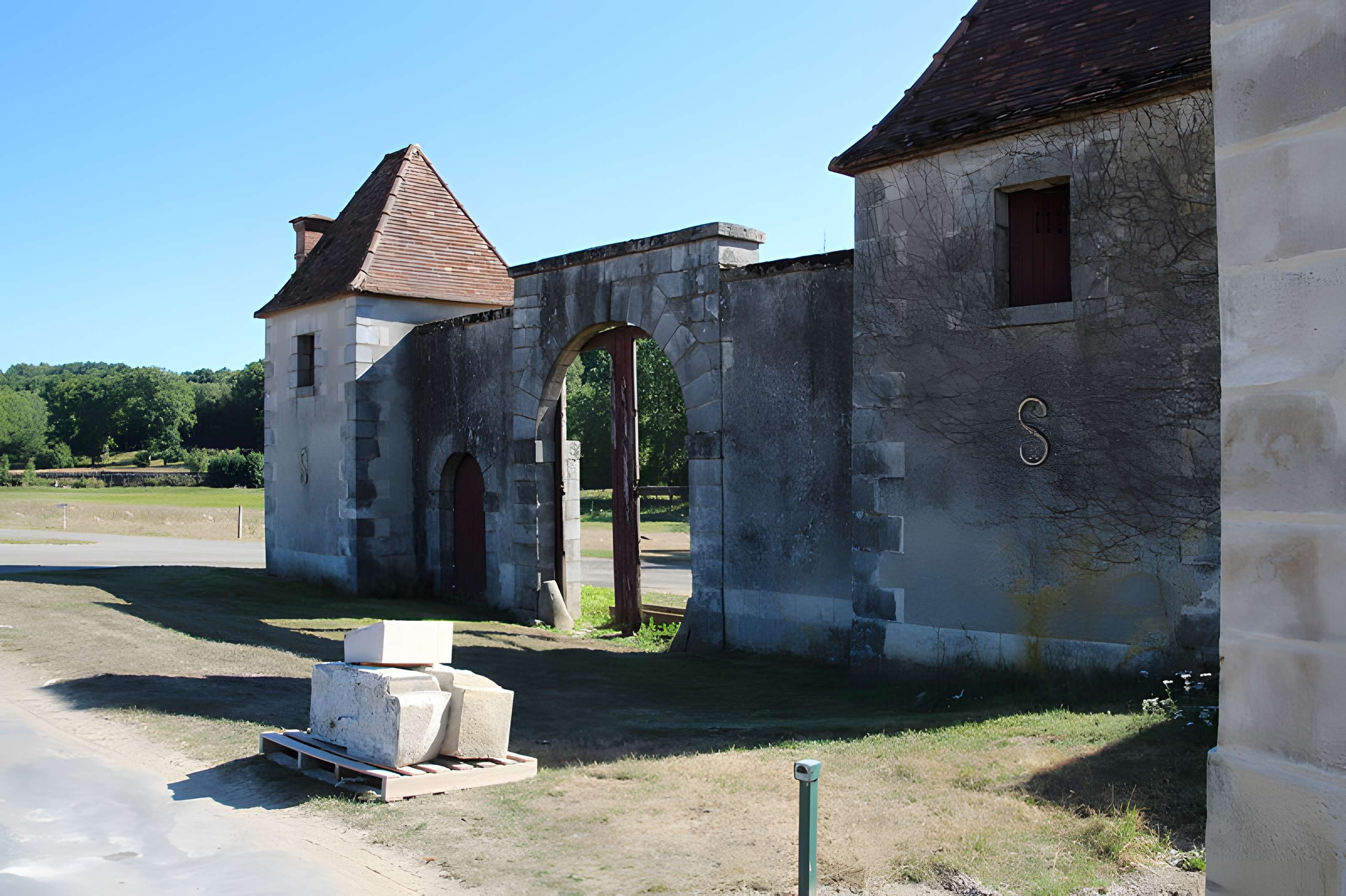 Château de Voisins à Saint-Hilarion