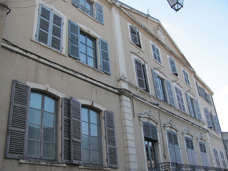 Photo de Hôtel de Condé à Montluel