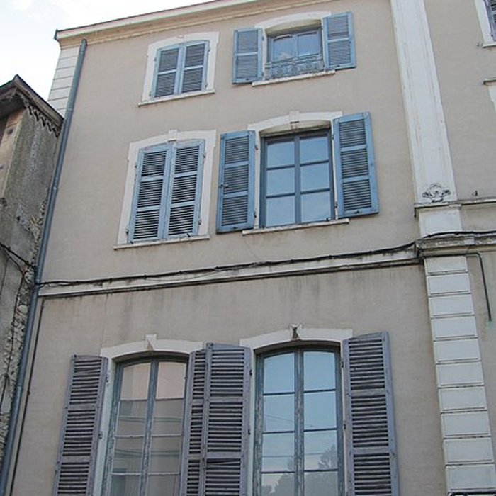 Photo de Hôtel de Condé à Montluel