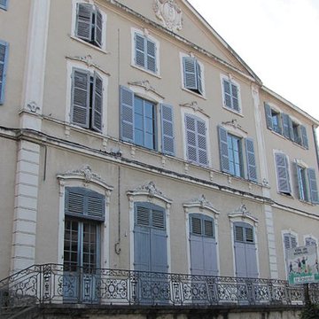 Hôtel de Condé à Montluel