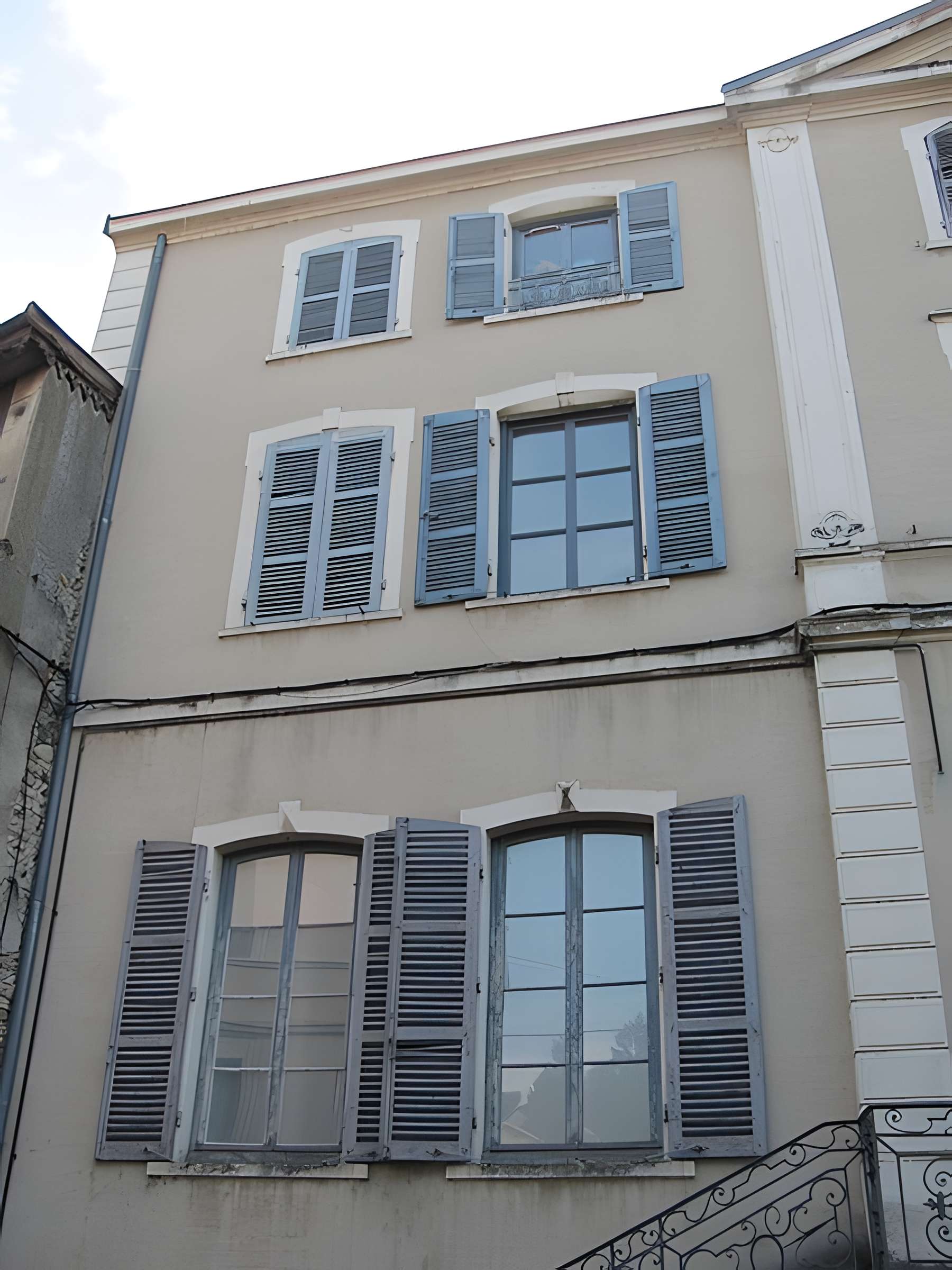 Hôtel de Condé à Montluel