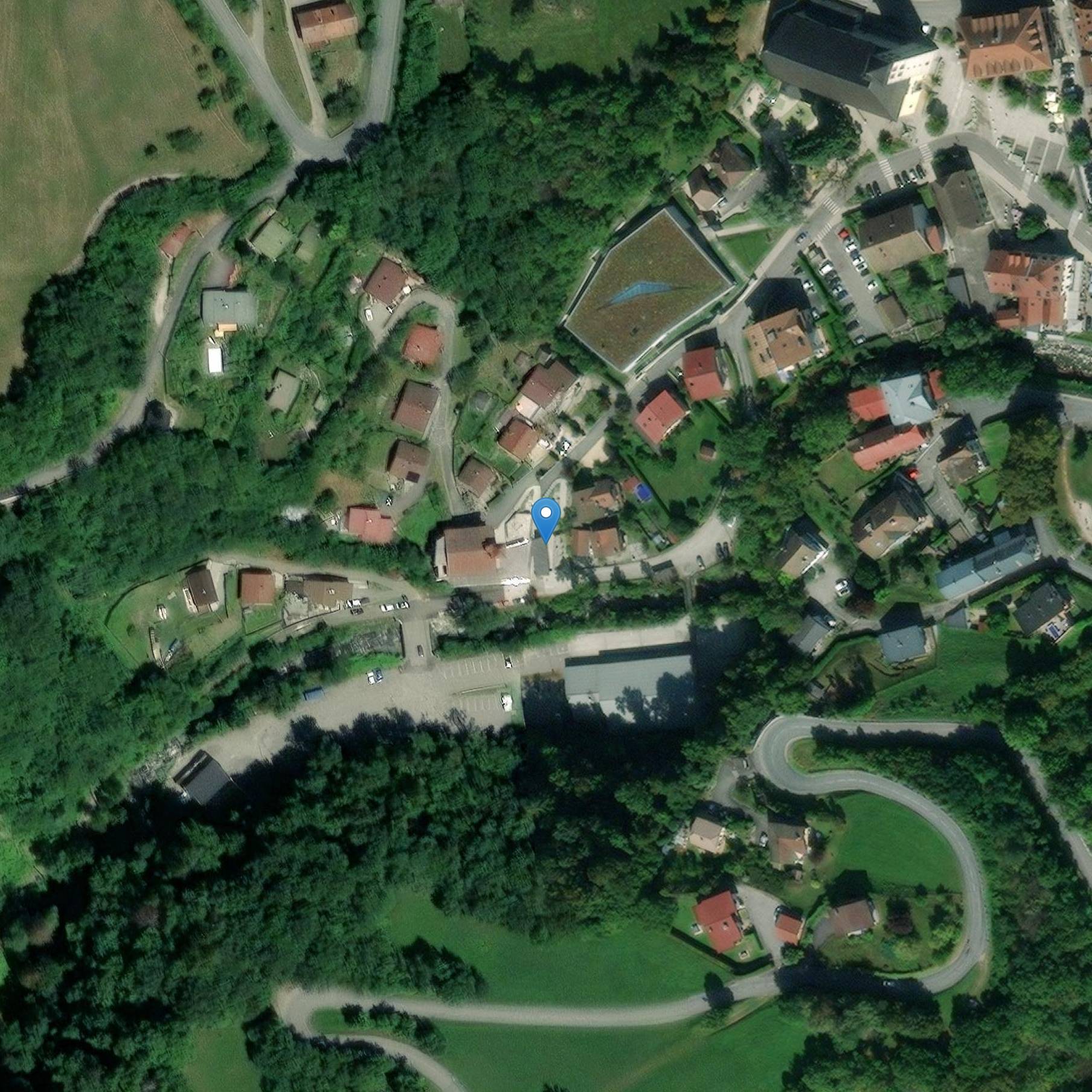 Photo de 鲁宾斯教会