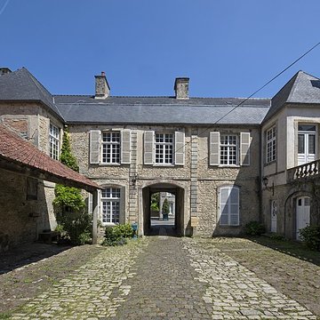 Hôtel de Grandval-Caligny à Valognes