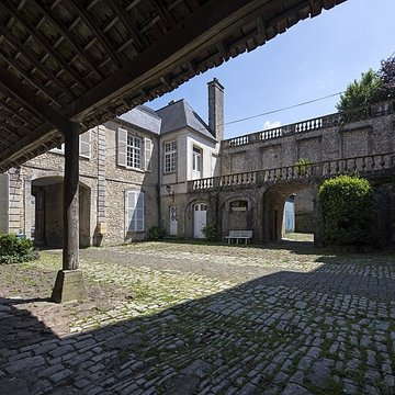 Hôtel de Grandval-Caligny à Valognes