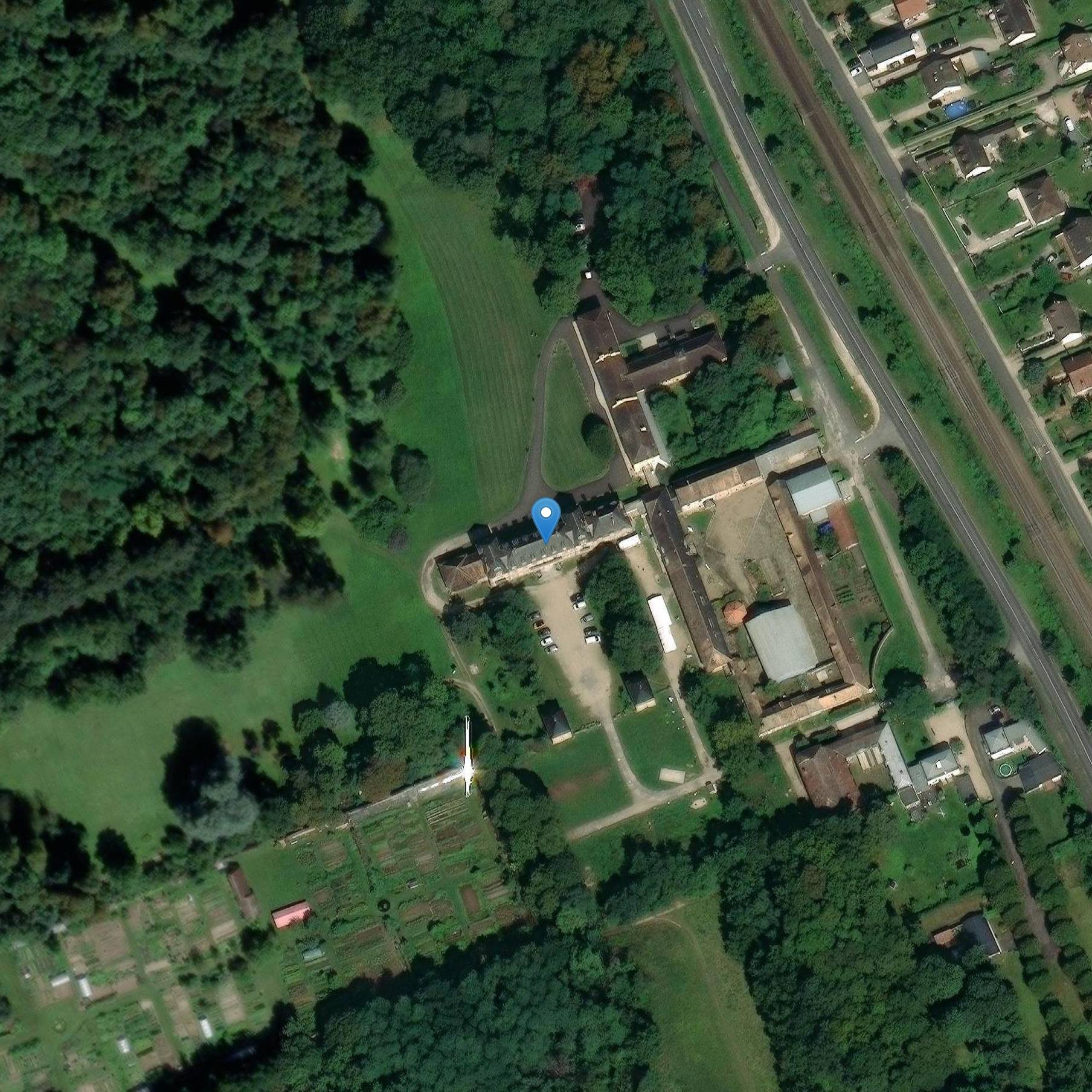 Photo de リバリー・シュル・セイン城