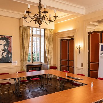 Hôtel de préfecture de lAveyron à Rodez