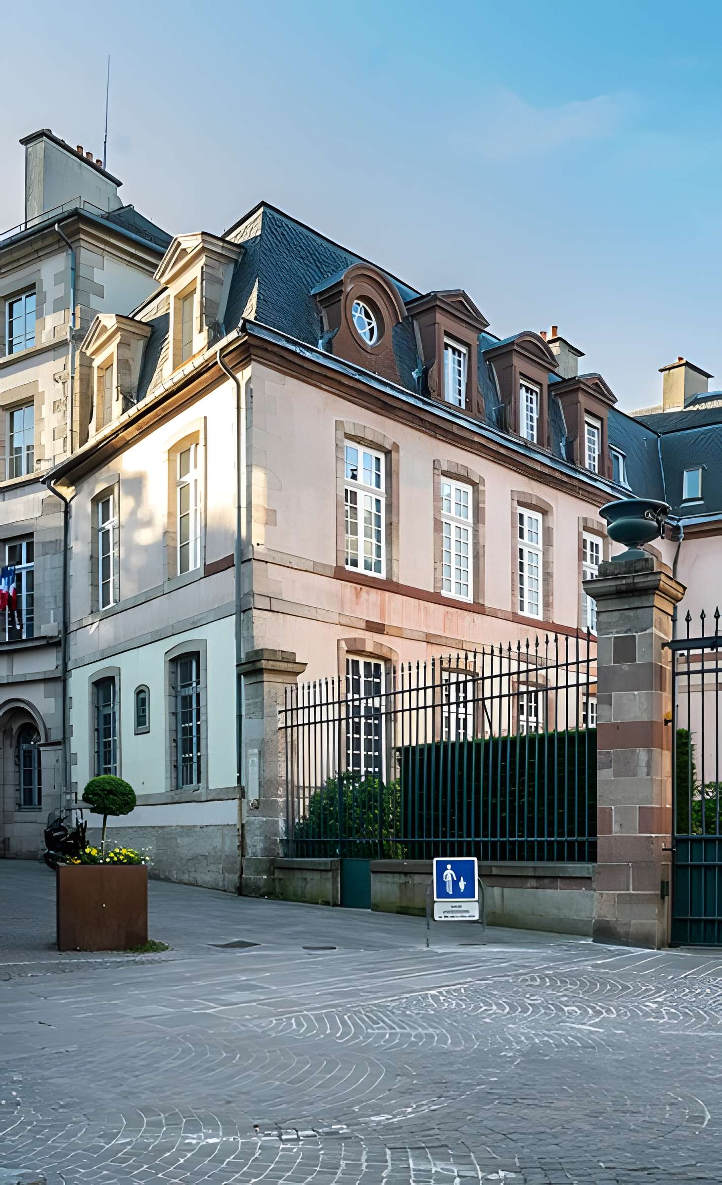 Hôtel de préfecture de l'Aveyron à Rodez