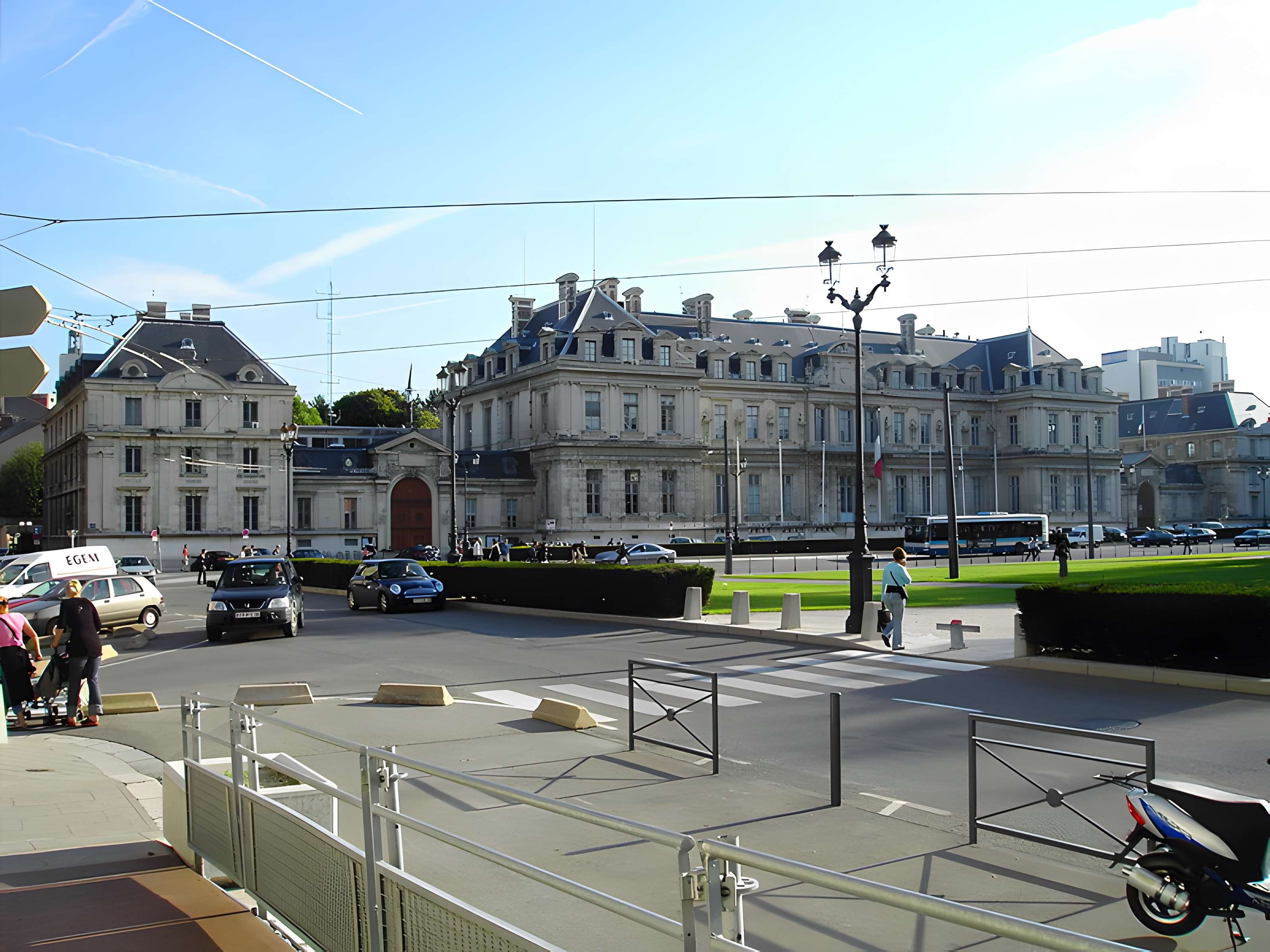 Hôtel de préfecture de l'Isère à Grenoble
