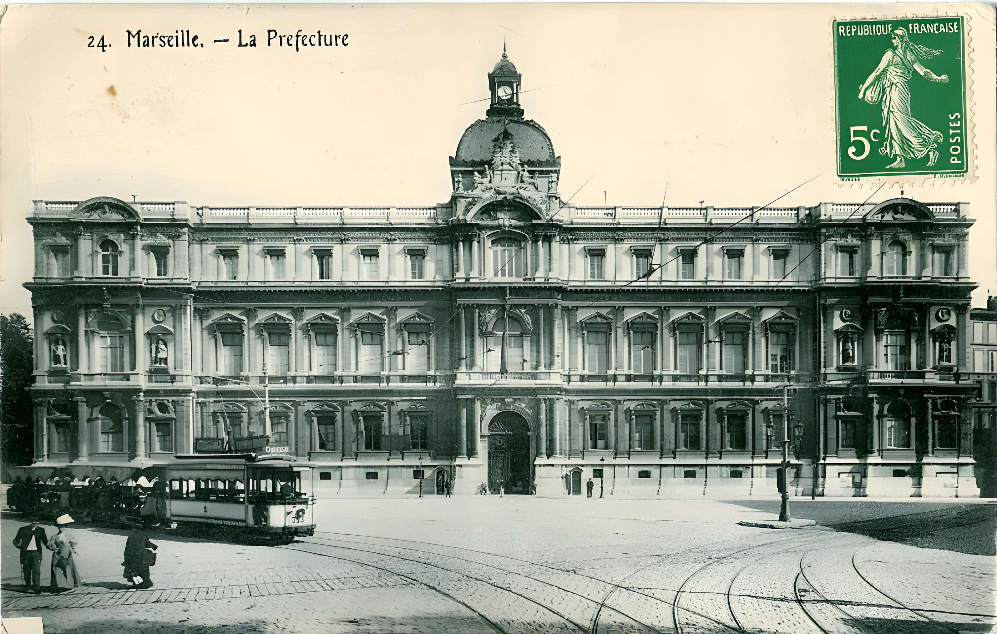 Hôtel de préfecture à Marseille