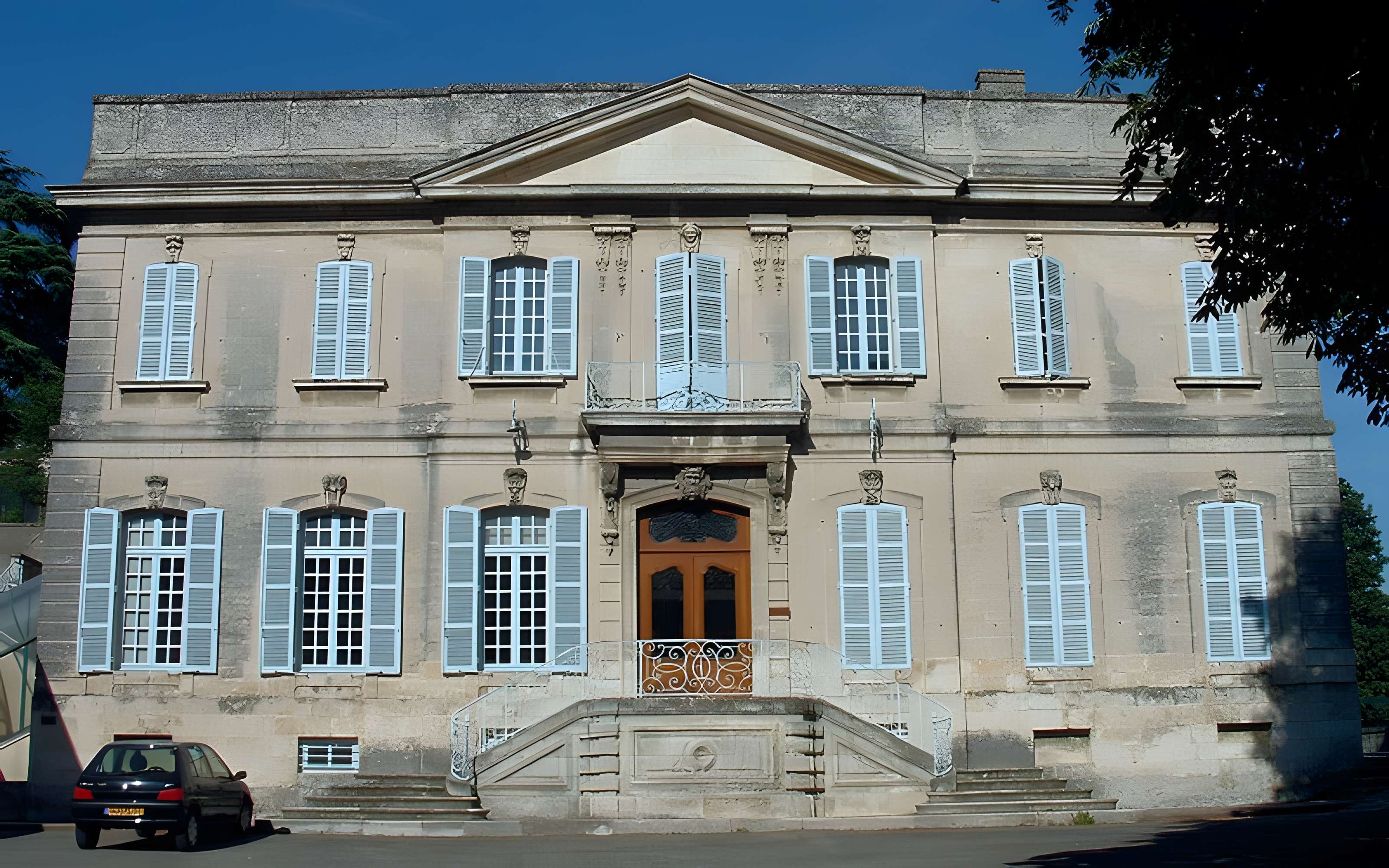 Hôtel de Roqueplane à Viviers 