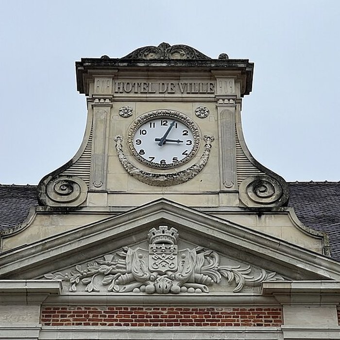 Photo de Hôtel de ville de Lisieux
