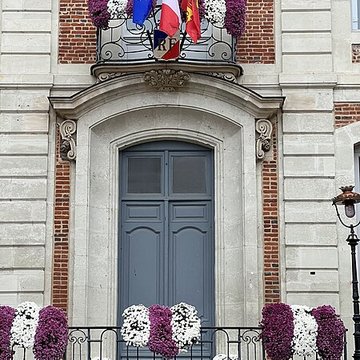 Hôtel de ville de Lisieux