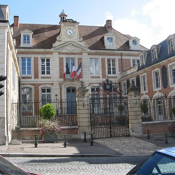Hôtel de ville de Lisieux