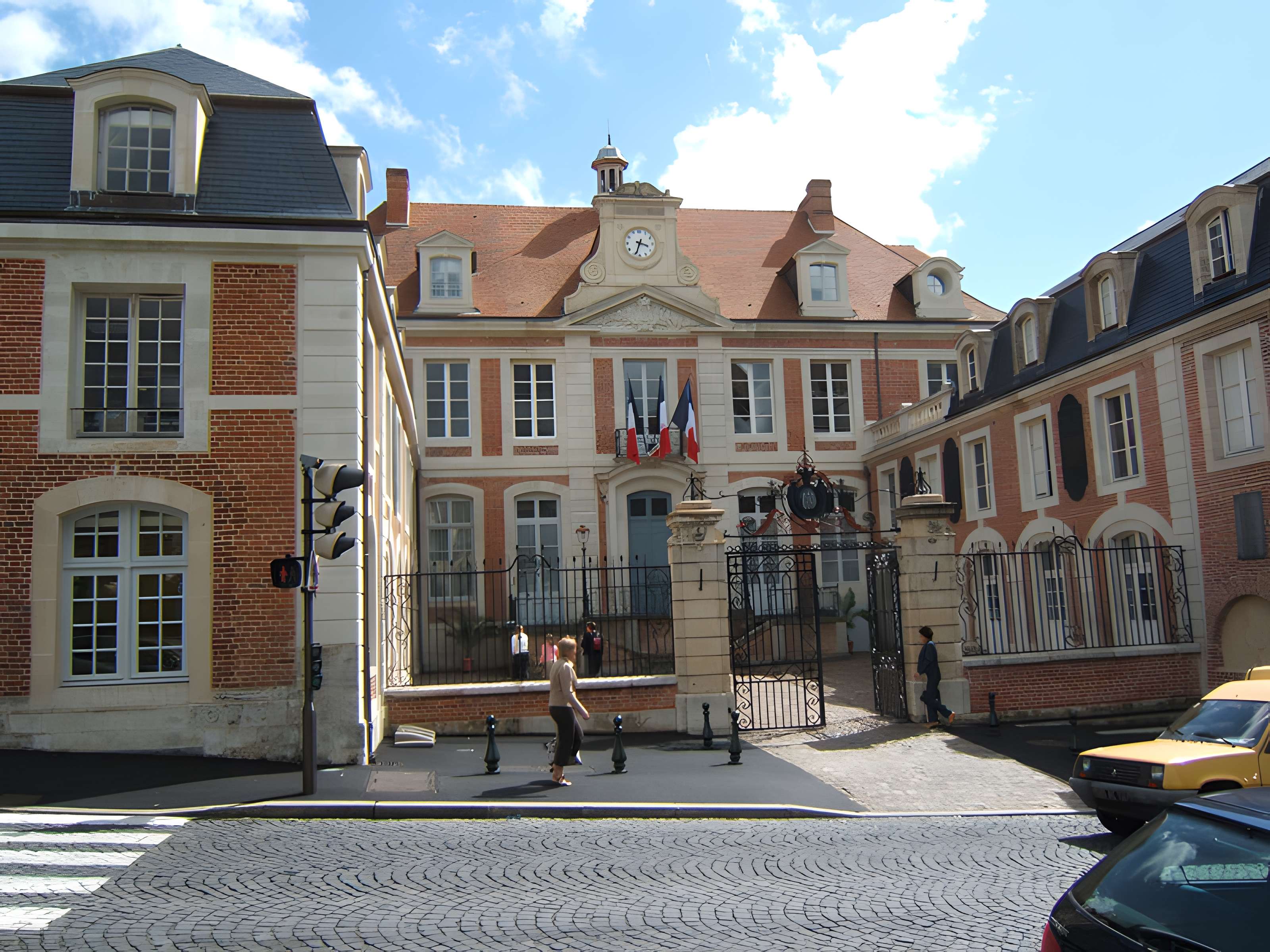 Hôtel de ville de Lisieux