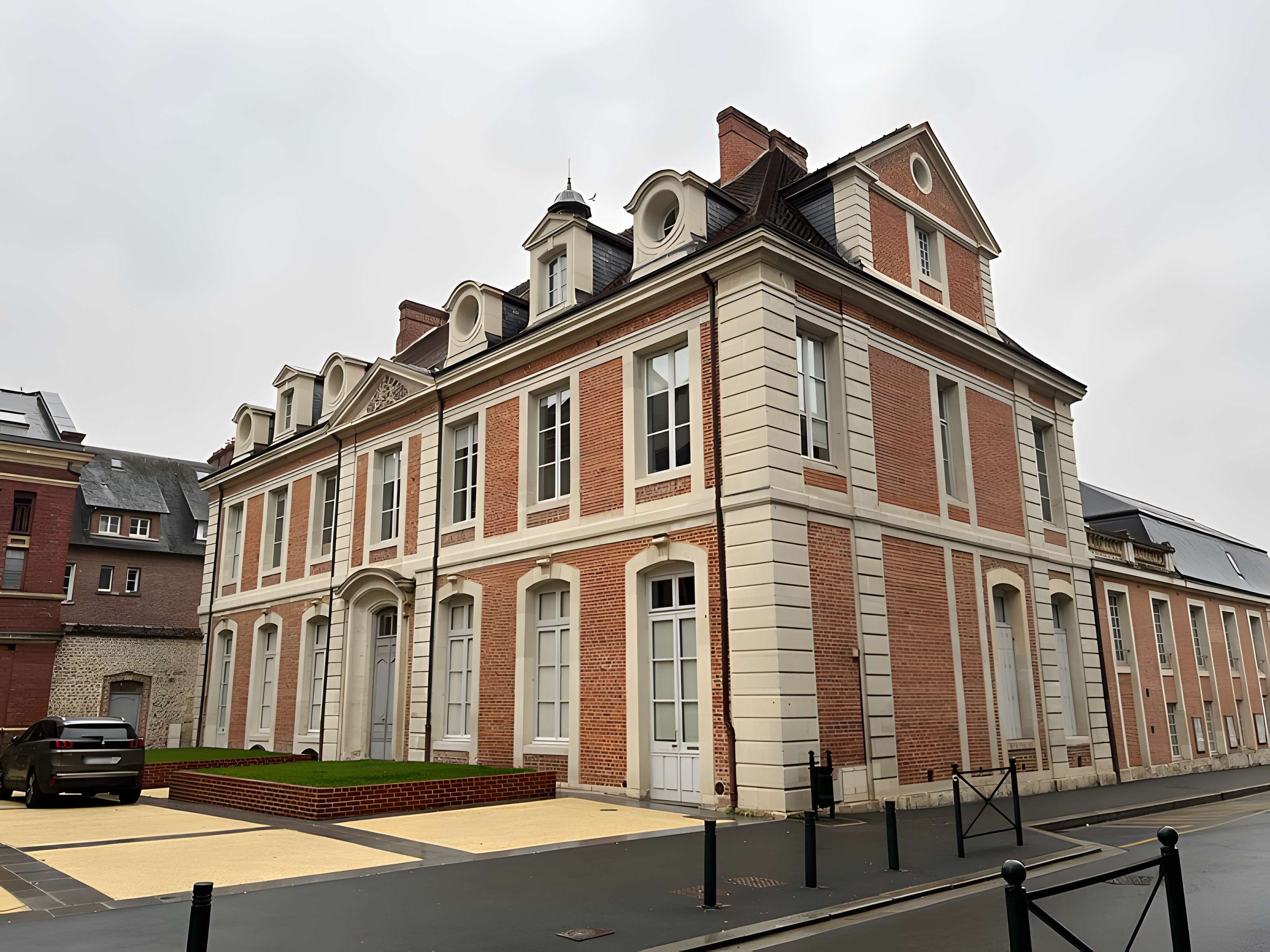 Hôtel de ville de Lisieux