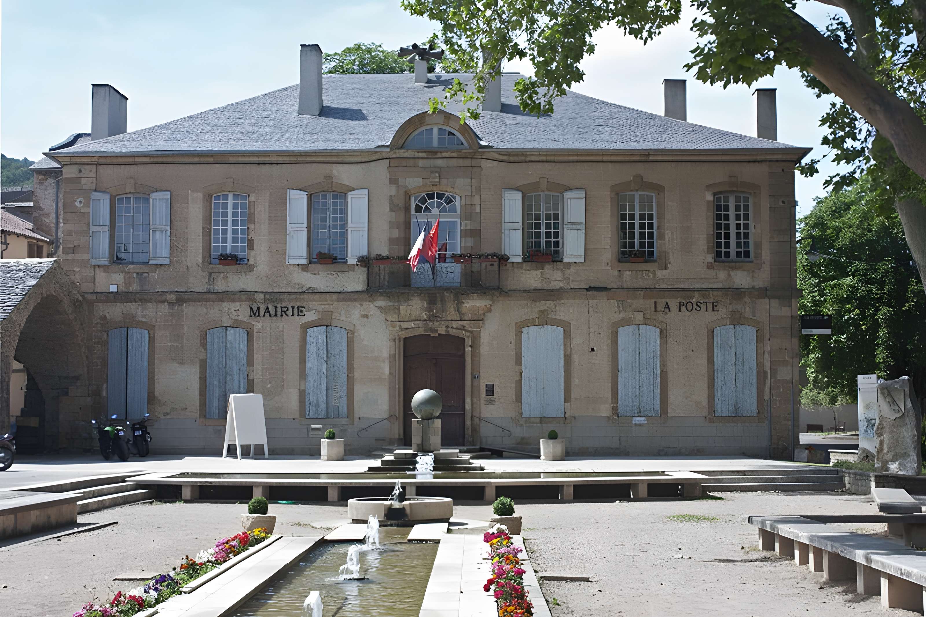 Hôtel de ville de Nant 