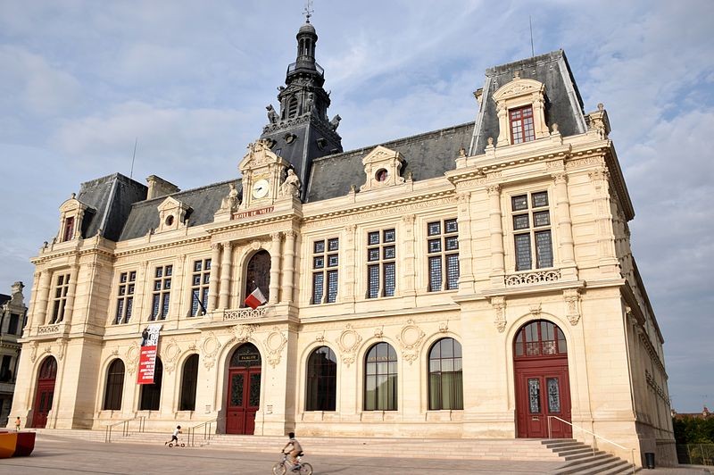 Photo de Hôtel de ville de Poitiers