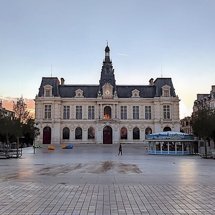 Photo de Hôtel de ville de Poitiers