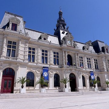 Hôtel de ville de Poitiers