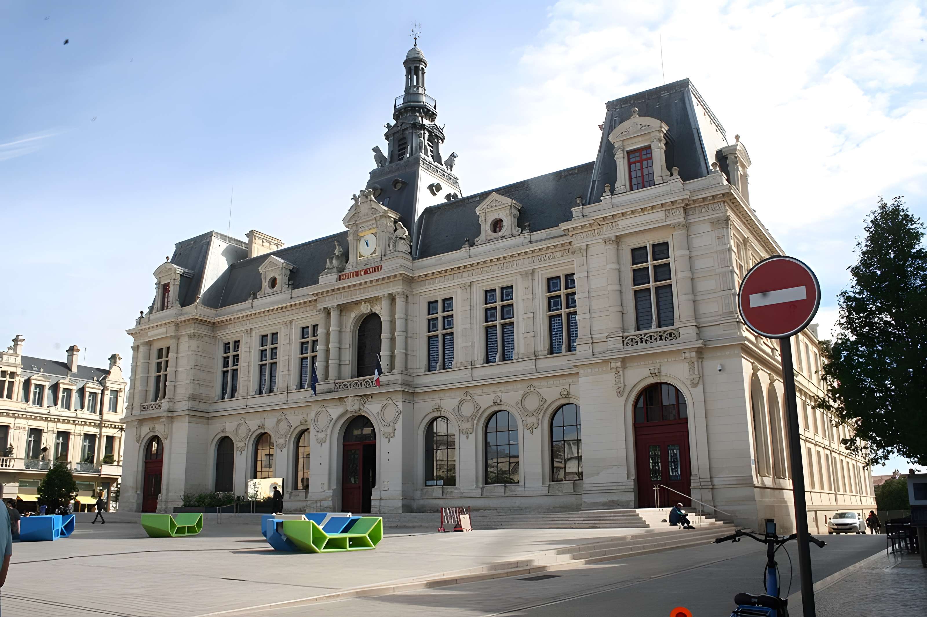 Hôtel de ville de Poitiers