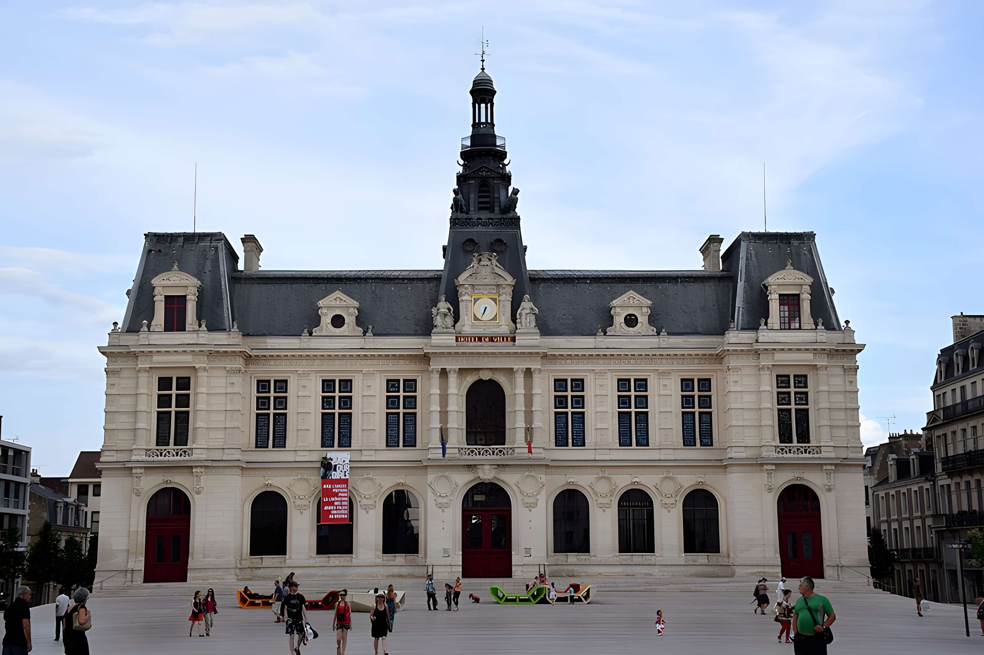 Hôtel de ville de Poitiers