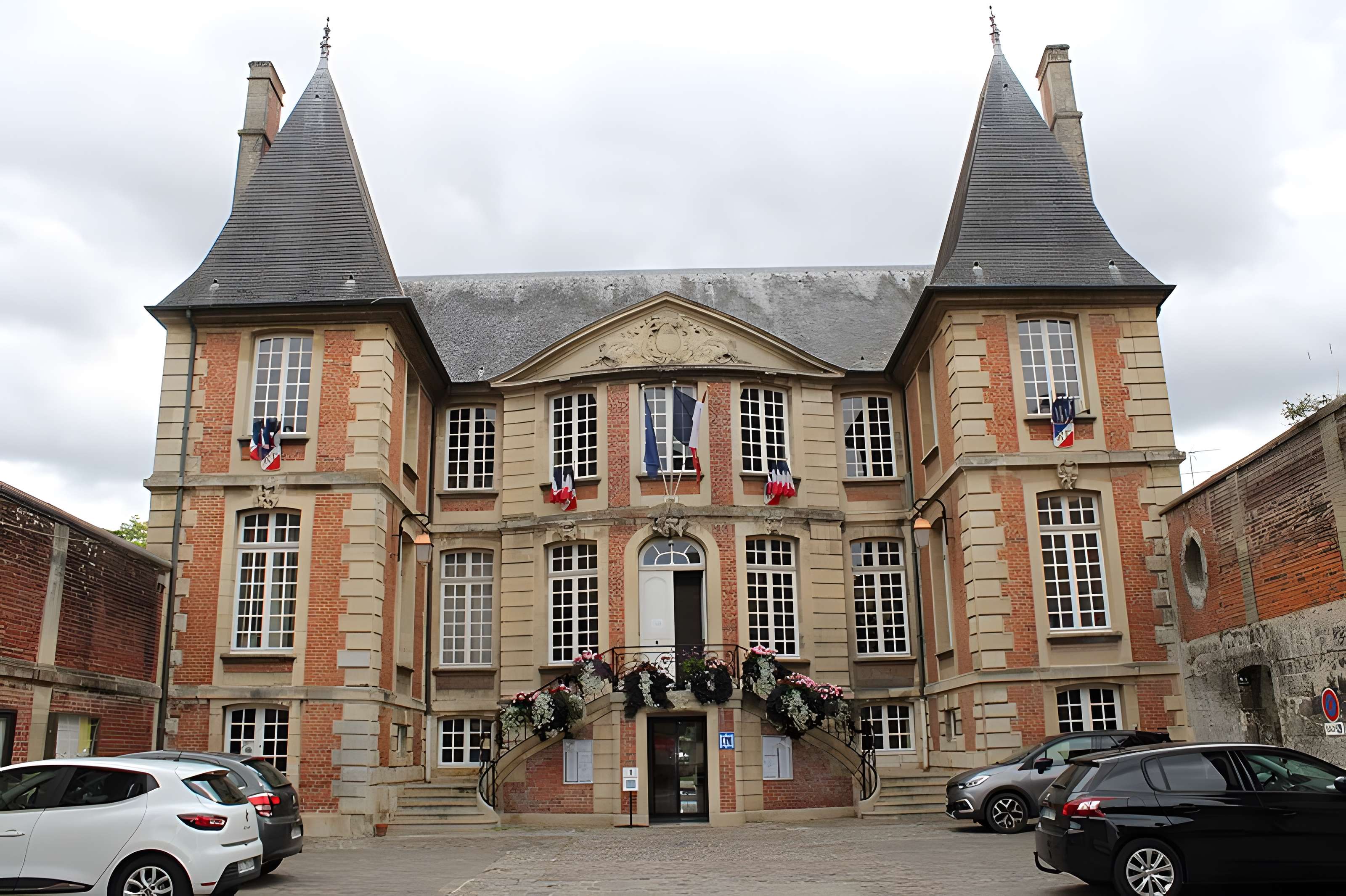 Hôtel de ville de Pont-l'Évêque