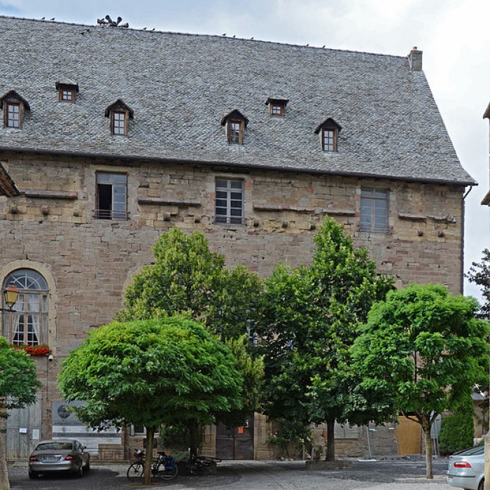 Photo de Hôtel de ville de Saint-Côme-dOlt